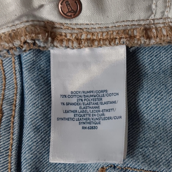 Lands'end women's high rise Straight Recover Denim Jeans Ligh Blue Wash sz 6. - Picture 14 of 17